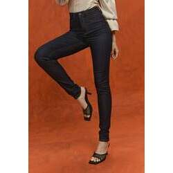 Calça Jeans Feminina Skinny Hot pants Tradicional Escura - DZ20249