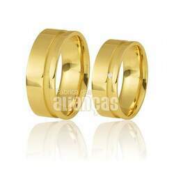 Alianças de Casamento com Friso Escovado em Ouro Amarelo - FA-490