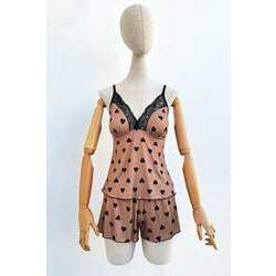 Pijama Short Doll de Viscose com Detalhe em Renda Amêndoa com Preto