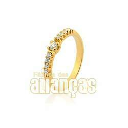 Meia Aliança Com Diamantes Em Ouro 18k 0,750 Fa-ma-12 - FA-MA-12