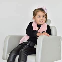 Cadeira de Cabeleireiro Loren Infantil - Base Hidráulica