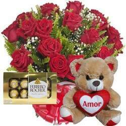 Buquê 12 Rosas Vermelhas Urso Coração Amor 23cm Chocolate 8un