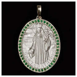 Medalha Santa Patrícia em prata de lei cravejada Esmeraldas