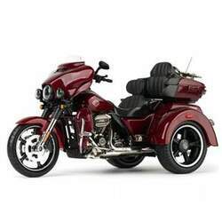 Miniatura Moto Harley Davidson CVO Tri Glide 2021 1:12