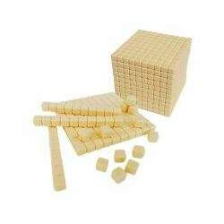 Brinquedo Pedagógico Material Dourado Individual em Plastico, com 111 Peças, Caixa Madeira, Carimbra