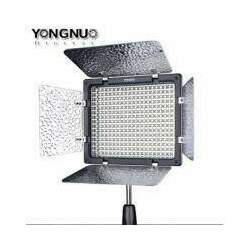 Iluminador de Led Yongnuo - YN300-III com Fonte