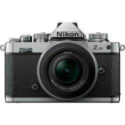 Câmera Nikon Z fc com lente Nikkor Z 16-50mm f/3 5-6 3 SL VR