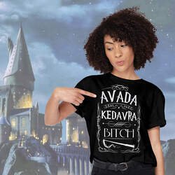 Camiseta Unissex Feminina Avada Kedavra Bitch: Bruxo Harry (Preta) Camisa Geek - CD